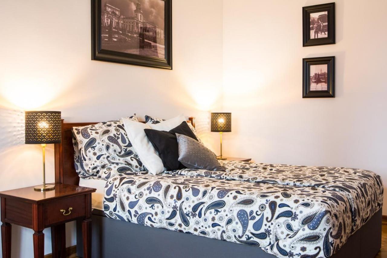 Гостьовий будинок Halby Luxury Chmielna 73b Варшава